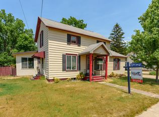 109 E Van Buren St, Gobles, MI 49055