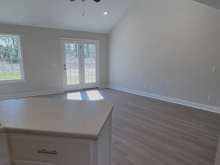 152 River Bluff Way — Photo 5