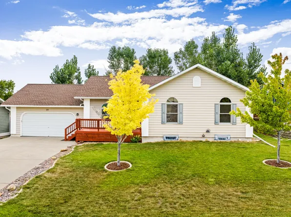 89 Treasure State Dr, Great Falls, MT 59404