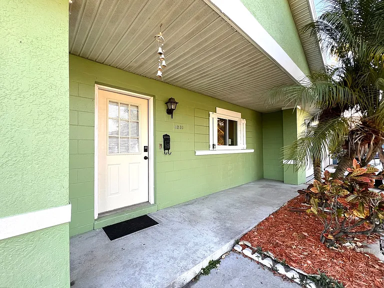 8330 Le Mesa St — Photo 4