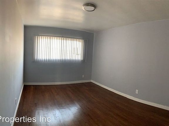 5th image of 1946 W Florence Ave APT 7