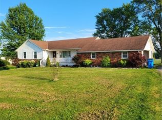 16861 Kinsman Rd, Middlefield, OH 44062