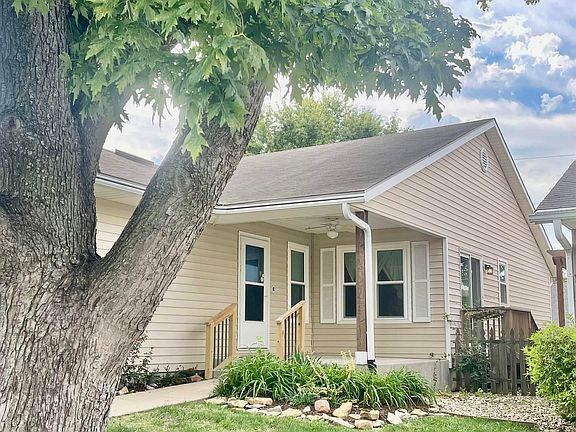 3rd image of 3609 SW 36th St