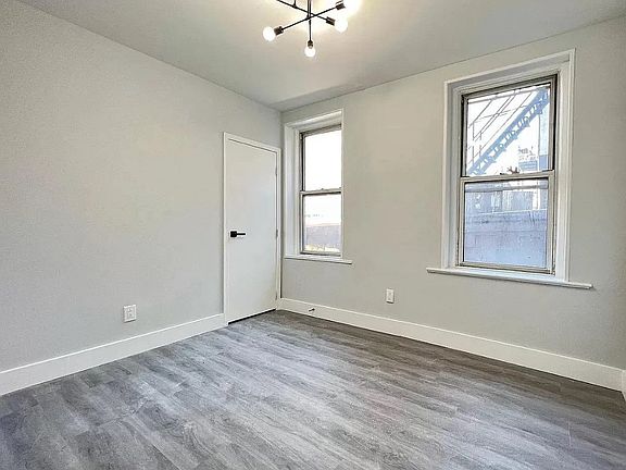4th image of 141 Park Ave #Cpm3