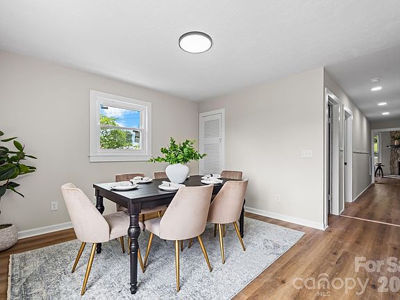 5th image of 24 Midway St
