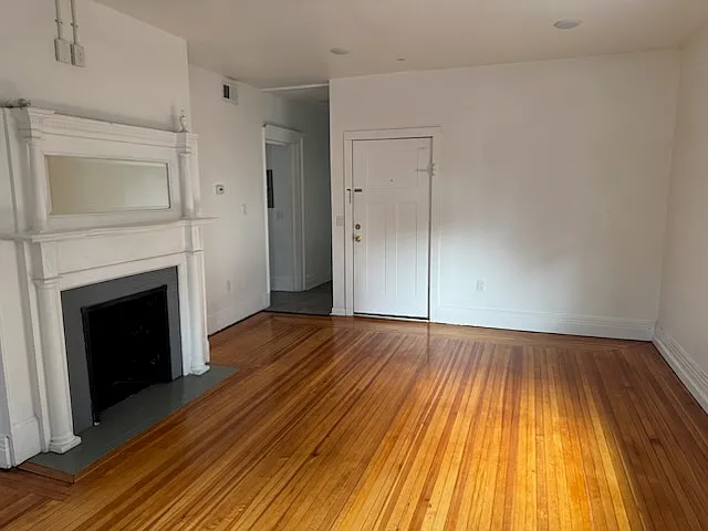 59 Washington St #B — Photo 6