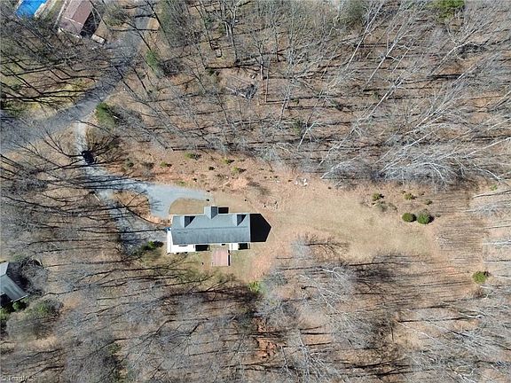4th image of 2717 Todd Dr