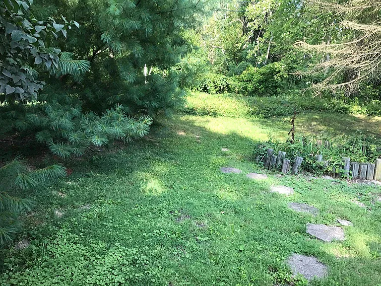 154 N Hillsdale Dr — Photo 11