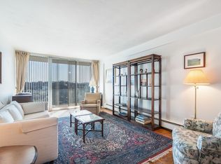 87 Glenbrook Rd APT 7B, Stamford, CT 06902