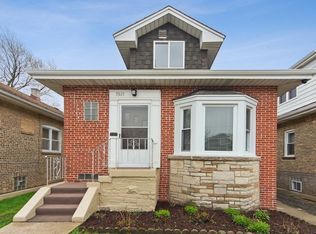 7517 W Addison St, Chicago, IL 60634
