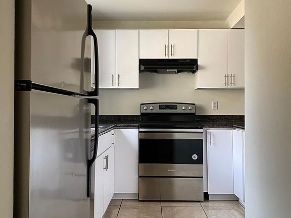 5th image of 15413 42nd Ave S APT C