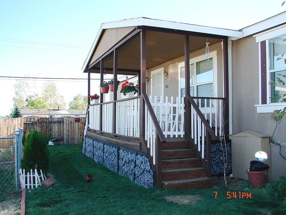 FRONT PORCH-DECK