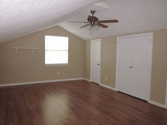 Loft/4th Bedroom with half bath