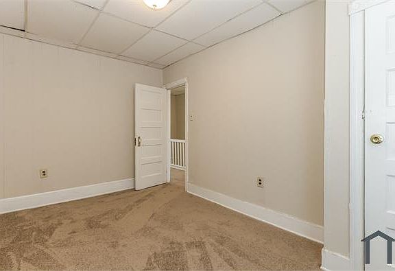 5th image of 1043 S Ithan St