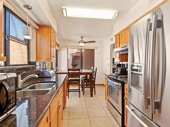 5th image of 2509 N Palo Dulce Dr