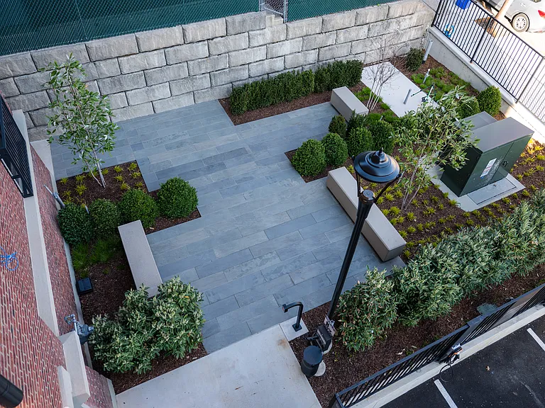 The Roe at Manayunk Apartments and Townhomes — Photo 160