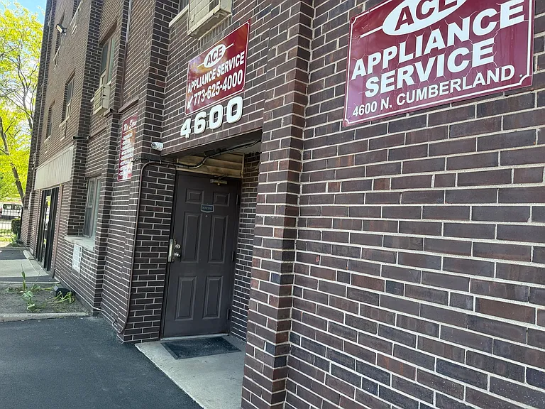 4600 N Cumberland Ave #1 — Photo 18