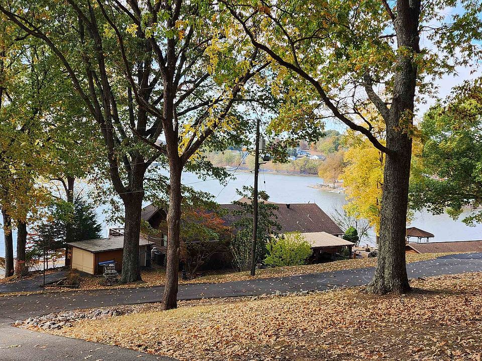 54 Skyline Dr, Eddyville, KY 42038 MLS 220424 Zillow