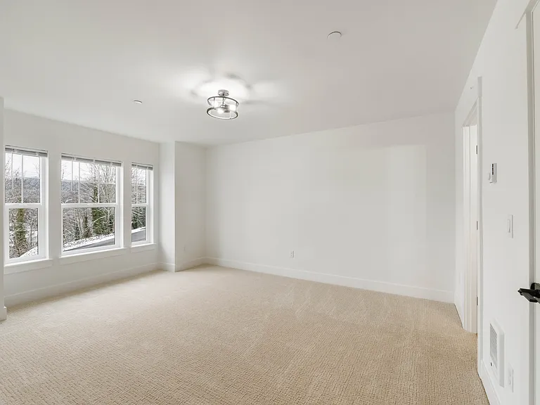 116 Orchard Ave S #D — Photo 10