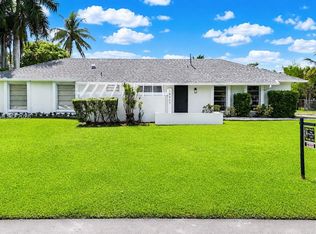 18465 SW 89th Ct, Cutler Bay, FL 33157