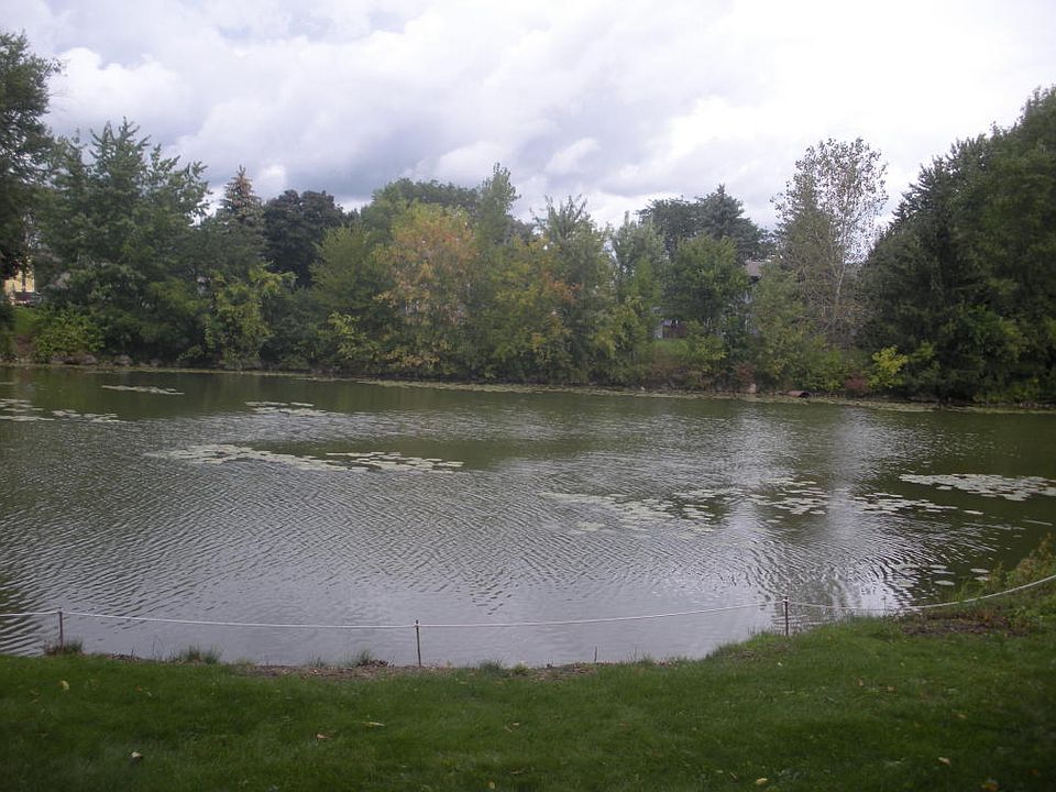 1st image of N114W16700 Crown Dr Unit 9