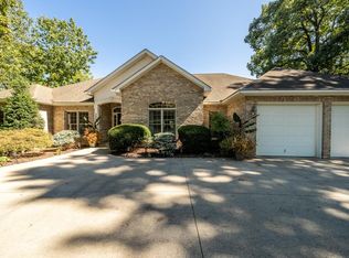 285 Steeplechase Dr, Penn Laird, VA 22846