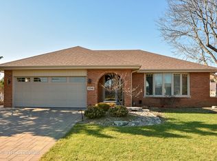 15348 Royal Foxhunt Rd, Orland Park, IL 60462