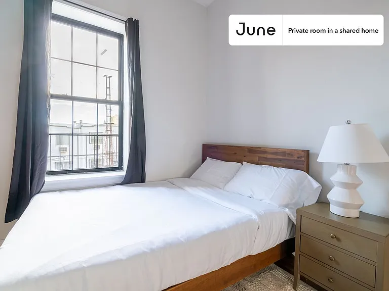 148 Grove St #C — Photo 1