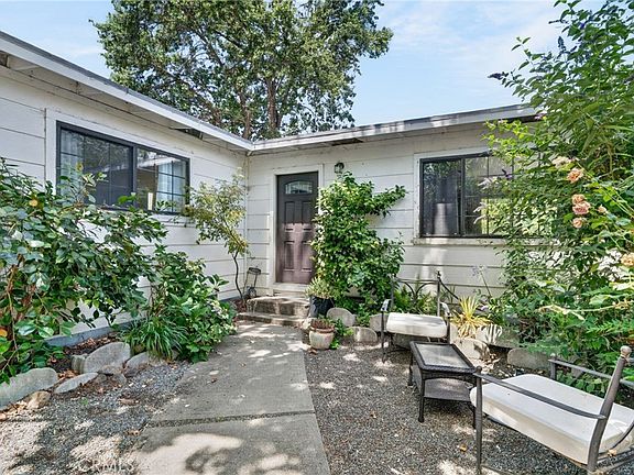 4th image of 12668 Shoreview Dr