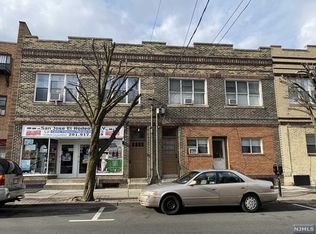 135 Anderson Ave, Fairview, NJ 07022