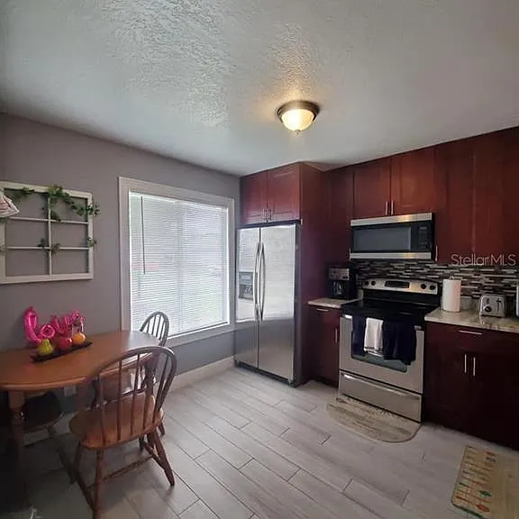 3206 Ginger Cir — Photo 3