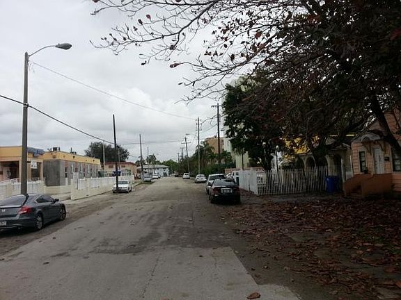 5th image of 1531 NW 16th Ave APT 702