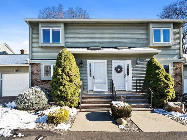 709 Sand Stone Drive #709, South Windsor, CT 06074