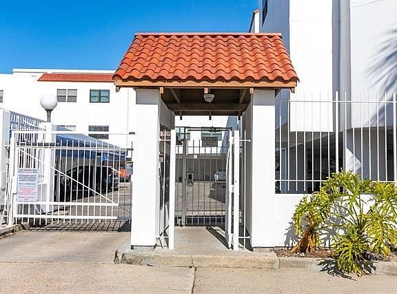 2nd image of 8654 Pontchartrain Blvd APT 7