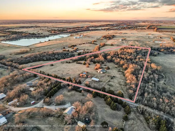 3954 County Road 1141, Leonard, TX 75452