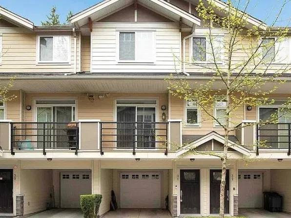 6383 140th St #31, Surrey, BC V3W 0E9