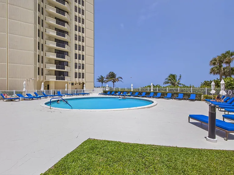 2800 N Ocean Dr #B24D — Photo 47