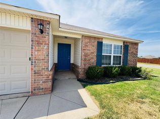 1895 Bartlett Dr, Newcastle, OK 73065