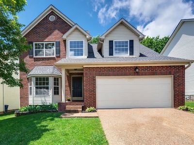 2210 Falcon Creek Dr, Franklin, TN, 37067