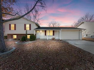 123 Universal Dr, Saint Peters, MO