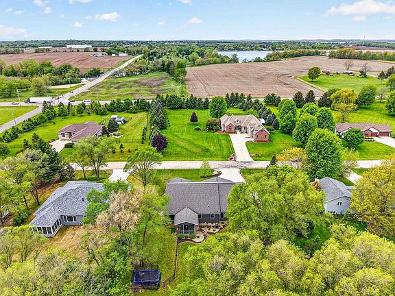 4th image of 1789 Lunde Cir