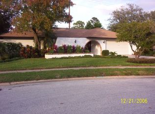 877 Pinewood Ter W, Palm Harbor, FL 34683