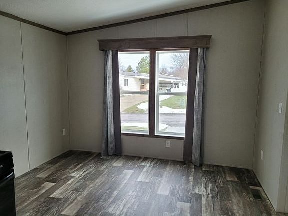 2nd image of 23 S Whispering Ln #204