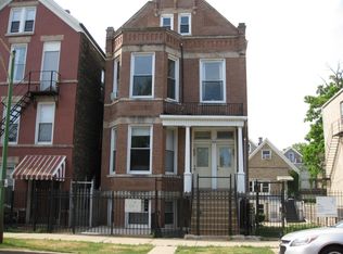 939 W 32nd St, Chicago, IL 60608