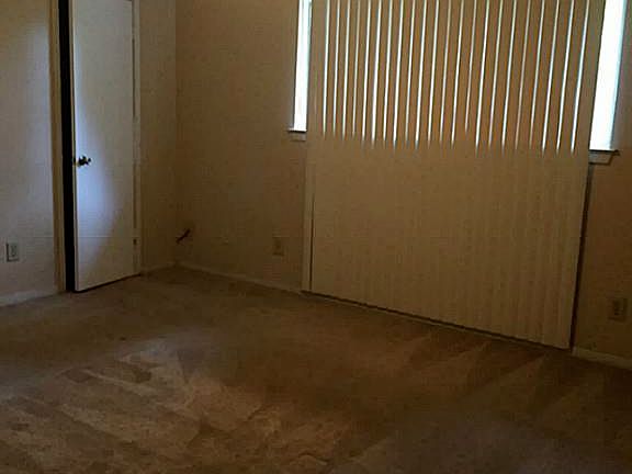 4th image of 7118 Towerview Ln