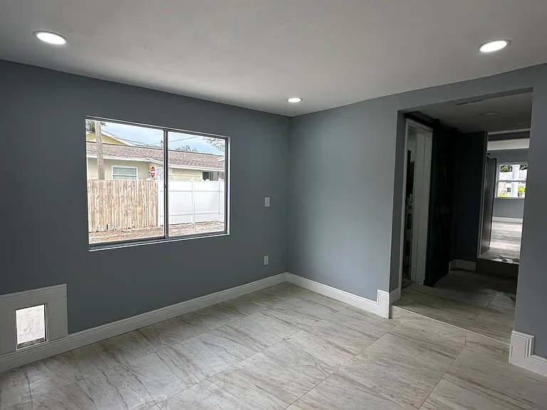 3428 Ithaca St N — Photo 5