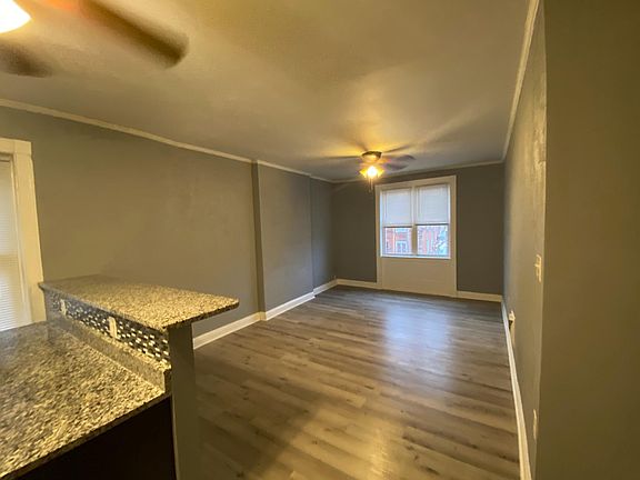 4th image of 3010 Henrietta St #2