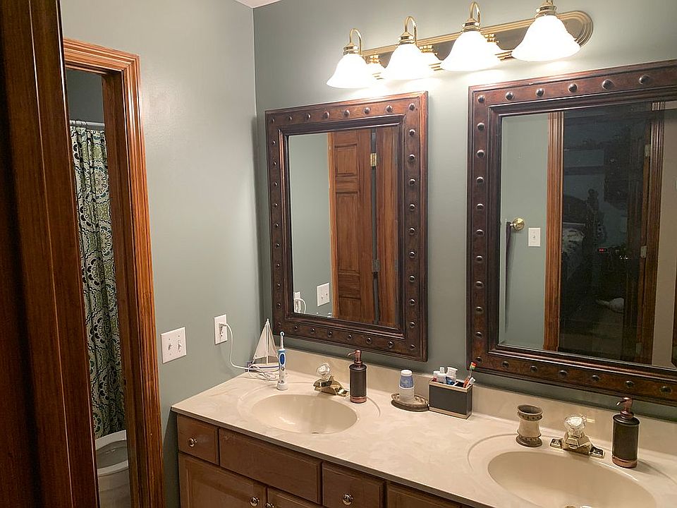 Full bath