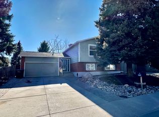 6262 W 70th Ave, Arvada, CO 80003