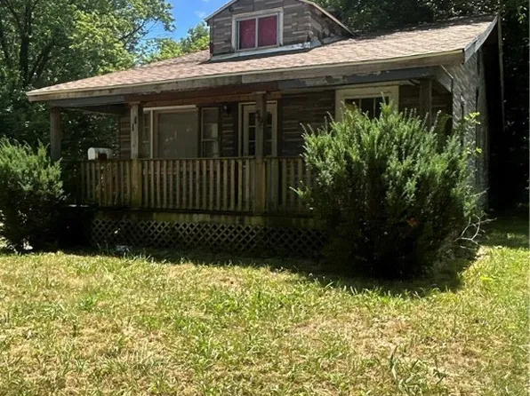 1159 E Mueller Ave, Decatur, IL 62526